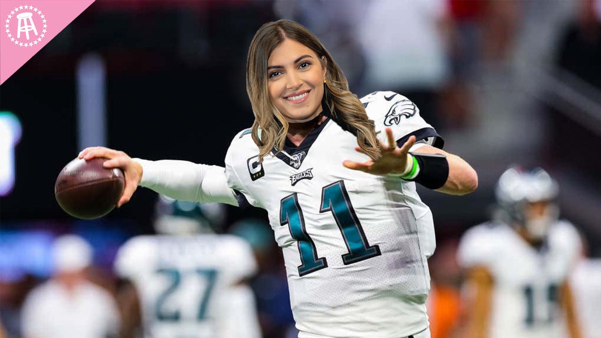 TheDimePackage's tweet photo. All @BarstoolFran wants for her birthday is an Eagles W 🦅 https://t.co/KzGhEQq6EM