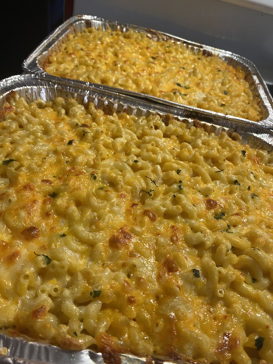 PrincessTiera__'s tweet image. Hi can you guys follow my small business on IG instagram.com/tastee.tees