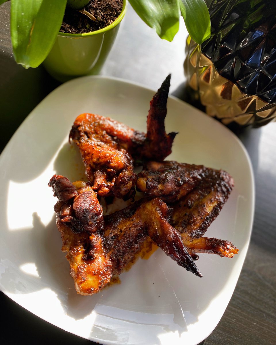 PrincessTiera__'s tweet image. Hi can you guys follow my small business on IG instagram.com/tastee.tees