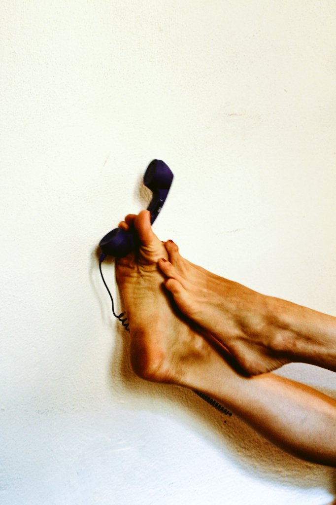 BettySole2's tweet photo. Toesis, toesis feel a bit bored. 😊 
Do you want to play with us in the garden? 
#feet4fun #fetish #feetfetish #feetworld https://t.co/jPU4omp3s2