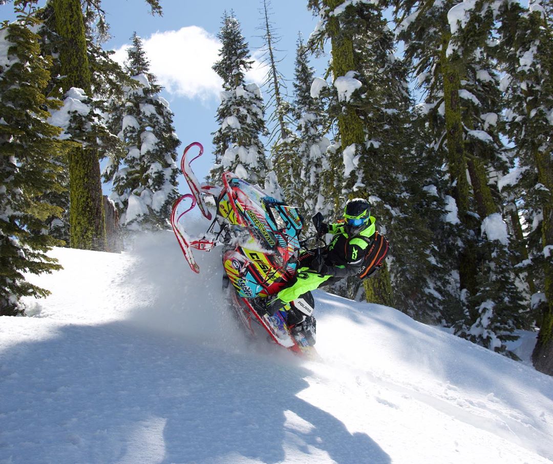 PolarisSnow's tweet image. Add a little color to your weekend
#LetsRide #PolarisAmbassador
Riders: snowmobile_stig, sierra.nevada.775, cameronbraaap
📸: tahoesledhead