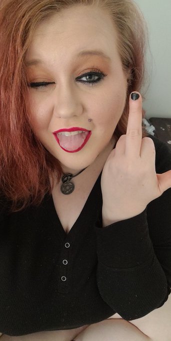 live now @chaturbate  https://t.co/5FtKZV0D05  Lush is in and ready to relax and have a chill sunday<a class="tags" href="/tag/chaturbate">@chaturbate</a><a href="/tag/redhead"class="tags"><span>#redhead</span></a><a href="/tag/feet"class="tags"><span>#feet</span></a><a href="/tag/camgirl"class="tags"><span>#camgirl</span></a><a href="/tag/findom"class="tags"><span>#findom</span></a><a href="/tag/bbwcamgirl"class="tags"><span>#bbwcamgirl</span></a>