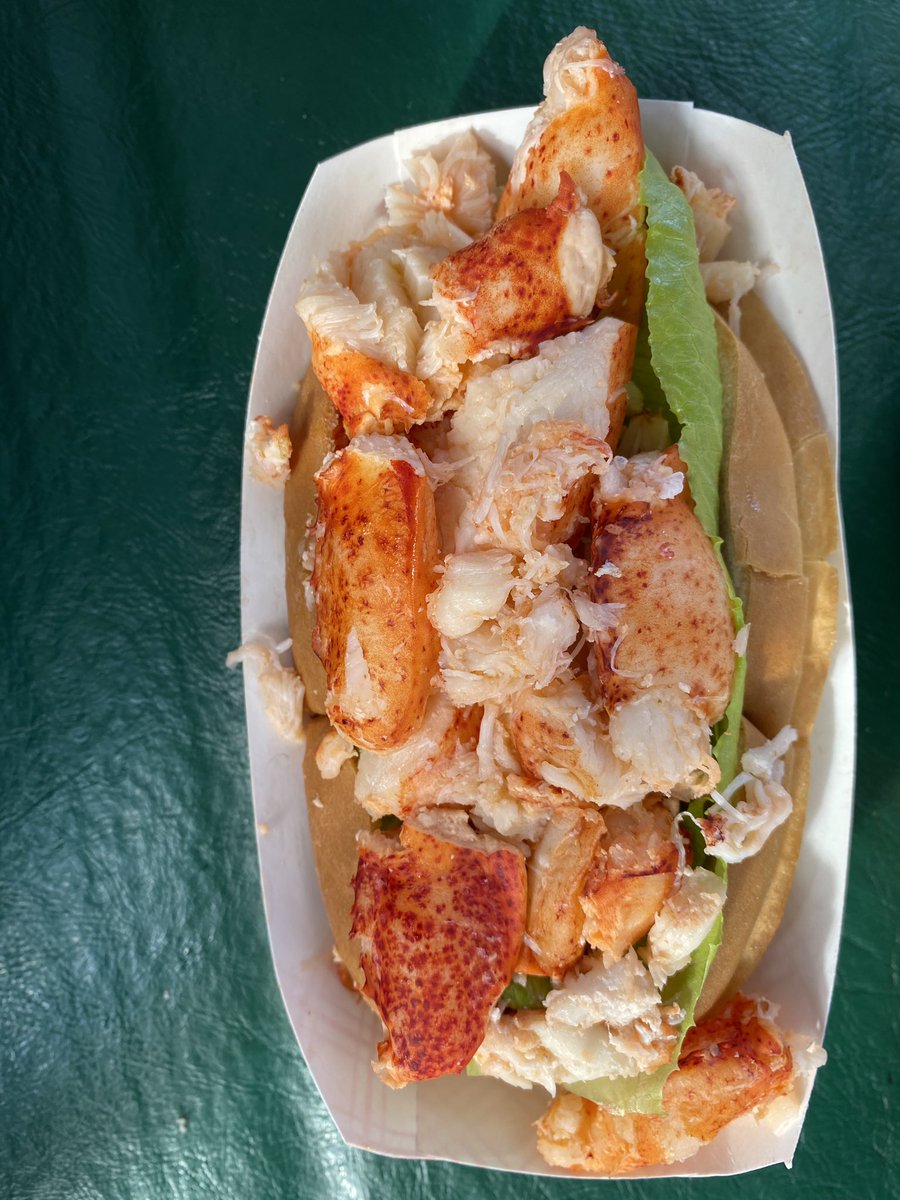 capeliad's tweet image. Thank god for Cape Cod #lobster #CapeCod