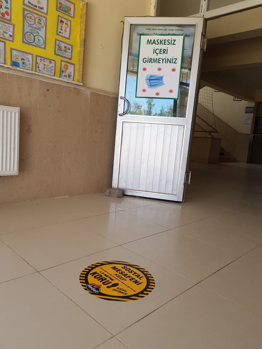 21 Eylül Pazartesi günü 1. sınıf öğrencilerimizle eğitim öğretime başlıyoruz. 
Maske, mesafe ve temizlik kurallarını unutmuyoruz.😷👥🧴
 #OkullarıGüvenleaçıyoruz
<a href="/ziyaselcuk/">Ziya Selçuk</a> 
@ismailyapicier 
<a href="/harrani63/">AHMET DEMİR</a> 
<a href="/osmanarpag/">Osman Arpağ</a> 
<a href="/mehmet_cakmak63/">mehmet çakmak</a> 
<a href="/sanliurfamem63/">ŞANLIURFA MEM</a> 
<a href="/EyyubiyeMem63/">Eyyübiye İlçe Milli Eğitim Müdürlüğü</a>