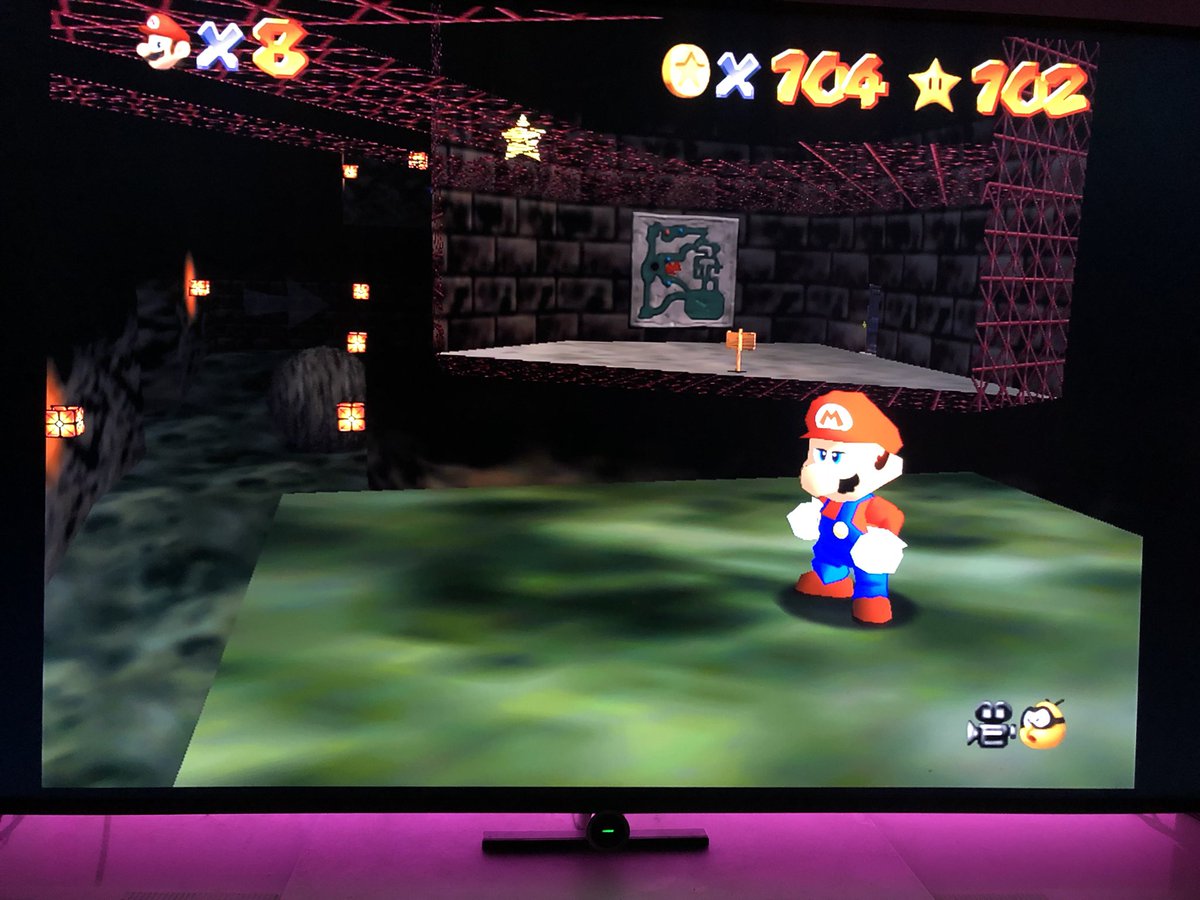 ManyIndividual's tweet photo. Wem ist sowas schon mal passiert 😤? Durch die 100ste Münze, den Stern ⭐️ an einer unmöglichen Stelle Spawnen. #mario64 #nintendo #impossible https://t.co/ksQiSf2G5i