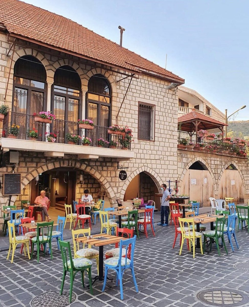 lebanonpics's tweet photo. Lebanon Houses 🇱🇧 https://t.co/9s3t6A4kHU