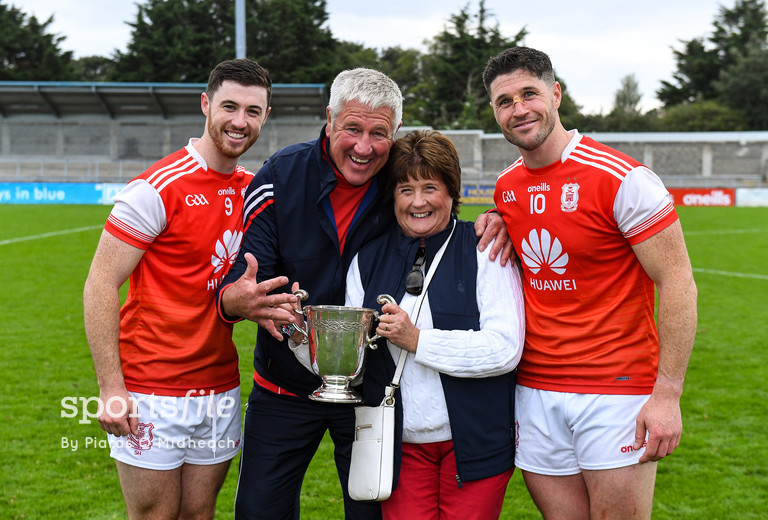 sportsfile's tweet photo. Cuala Champions Again! 🏆

They've beaten Ballyboden St Enda's in today's Dublin SHC Final at Parnell Park.

📸 @SportsfilePOM 

https://t.co/XZq4KfWZwi https://t.co/C83ZWOtHkC