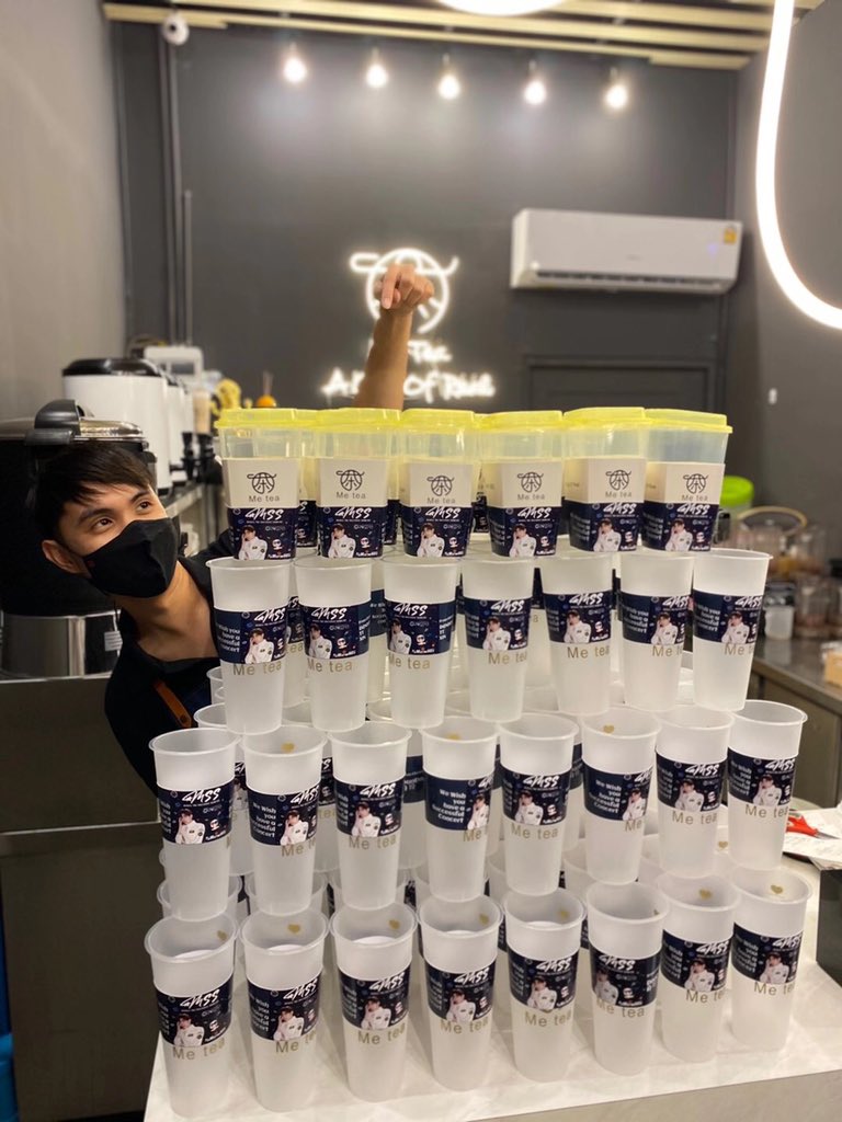 DandanDanneyi's tweet photo. 我会一直陪着你，P'Mew🥰🥰🥰🥰 https://t.co/rSVKWBk4FQ
