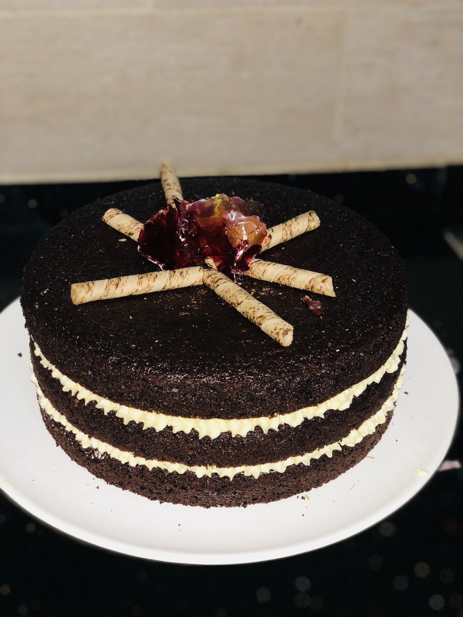 Onaramms's tweet image. @The_Cookoff @Kanyo_M  the wine cake is finally ready , but it’s quite subtle , put a little fire in line with the #OpenFireChallenge