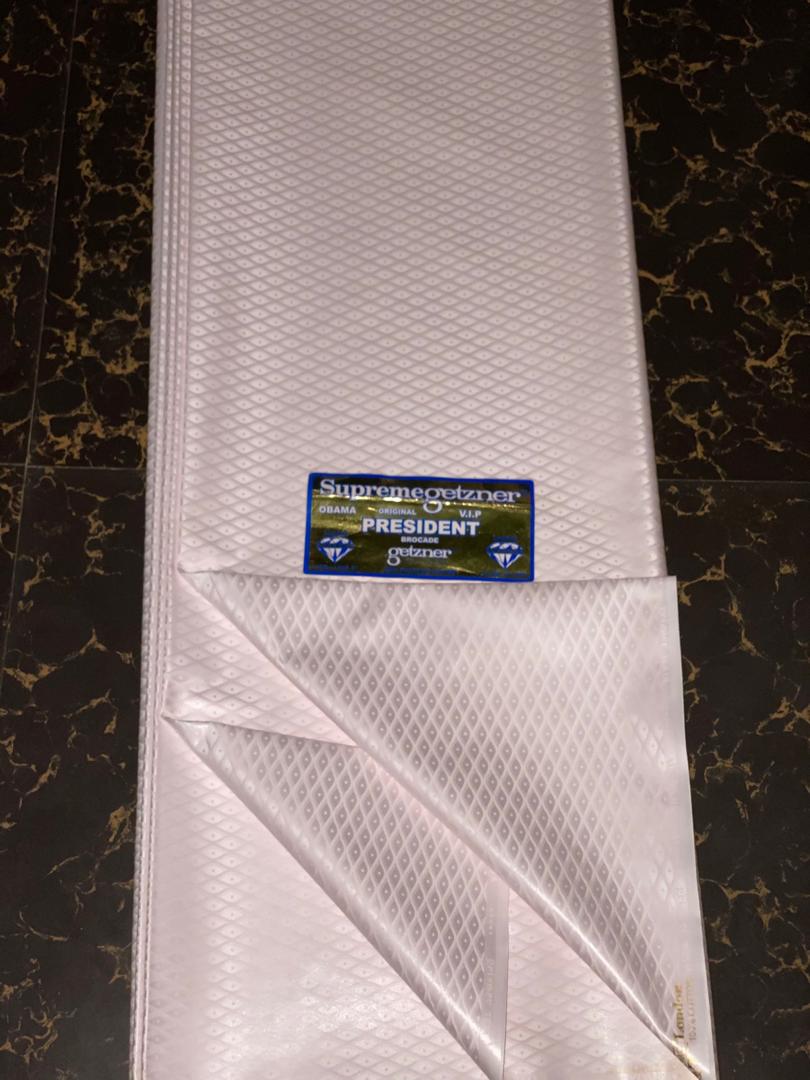 MASCLOTHINGAND1's tweet image. 