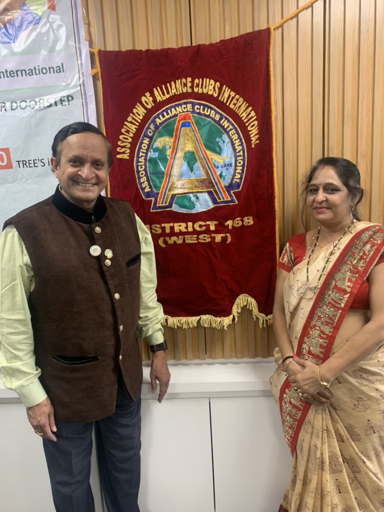 chandra34943559's tweet photo. Elected president of association of Allayance international club 168(w) lawyer club-7 Surat https://t.co/mLQ2ZSvxyP