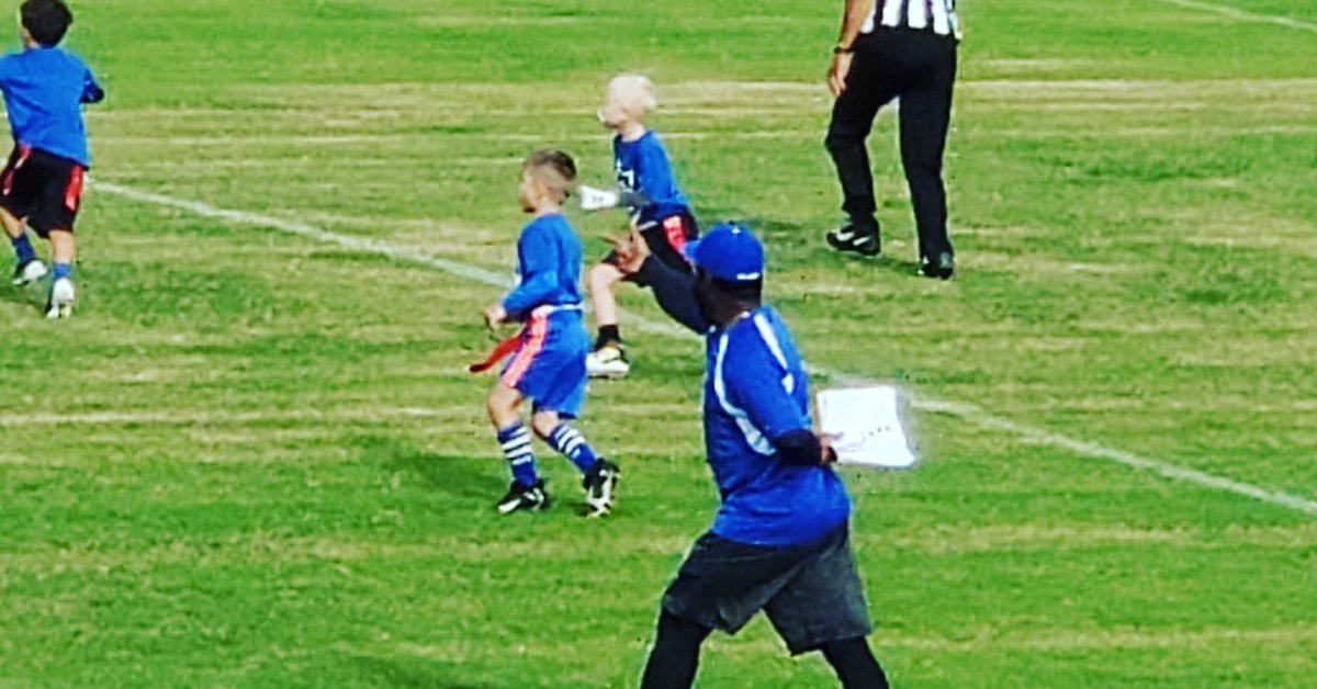 LandonSnyder_VA's tweet image. Got to watch my little brother begin his football life this weekend...
#flagfootball
#fundamentals
#learnthebasics
