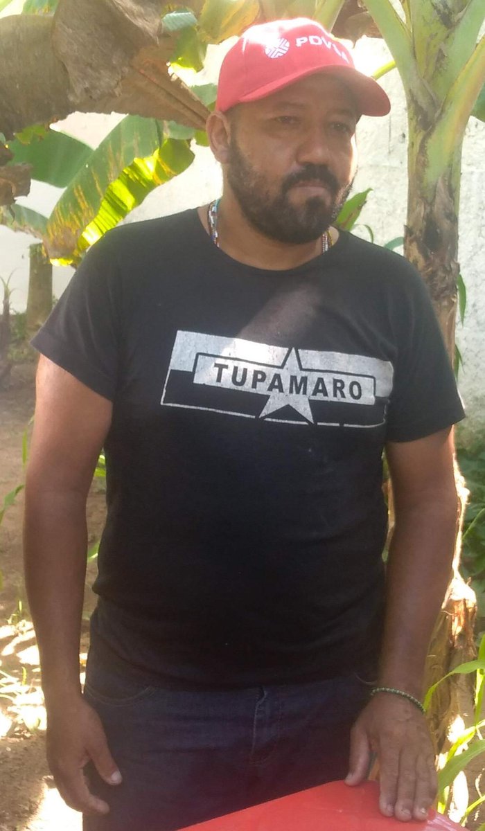 Hoy nuestra organización y nuestra escuela de formación, lamenta profundamente la partida física de nuestro hermano  "CHU" Como fue conocido cariñosamente por todos nosotros. 
Hoy partes hermano a ocupar otro frente de lucha.
Honor y Gloria!!! 
.@TupamaroMRT