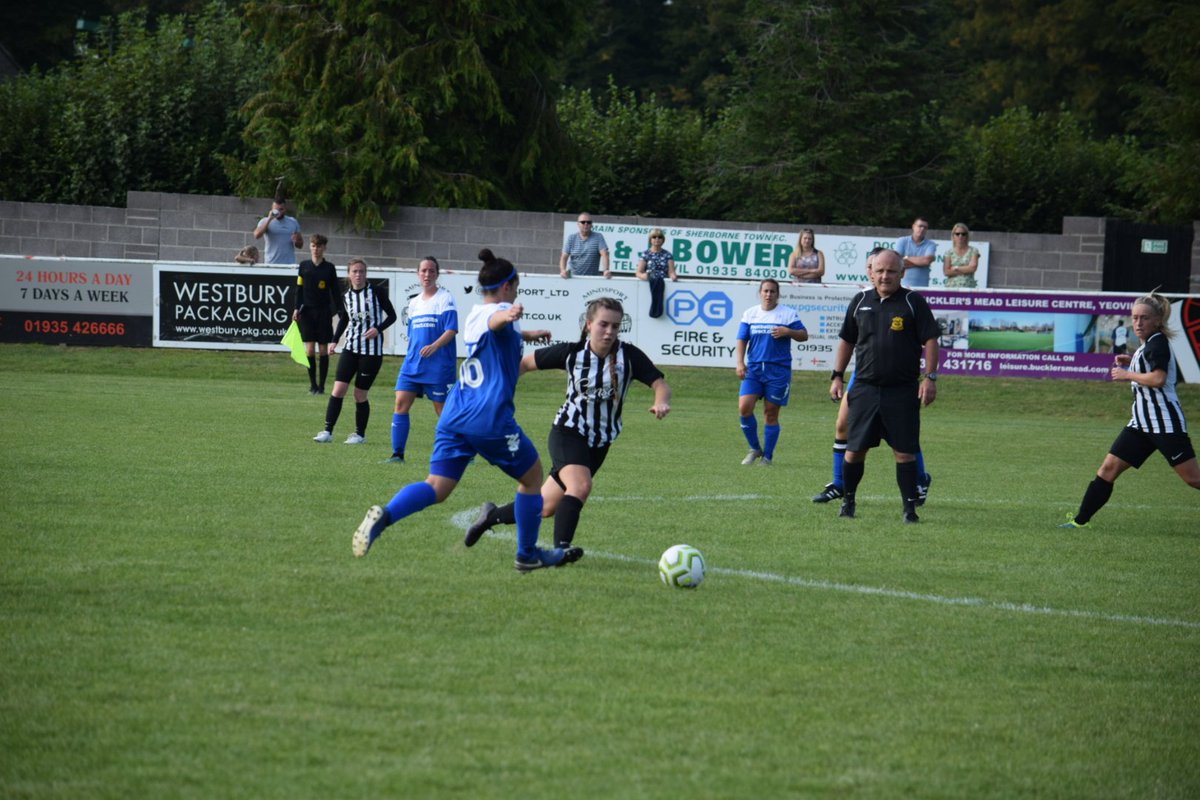 JournalismGreen's tweet photo. @SherborneLFC Vs @BmthSportsLFC the rest will be uploaded later... https://t.co/rfgWIrJrU0