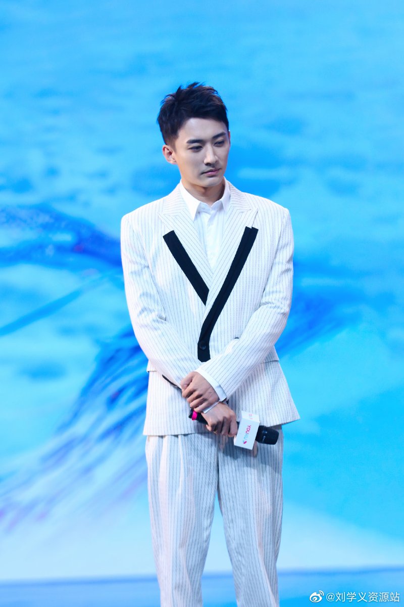 Millennialwait's tweet photo. Liu Xue Yi 💖#Liuli Fanmeet Event.
📷Cr. 刘学义资源站 https://t.co/31pOONaSH8
#LiuXueYi #刘学义 #ThreeRealms
#LoveandRedemption https://t.co/ZHN36RTzOz