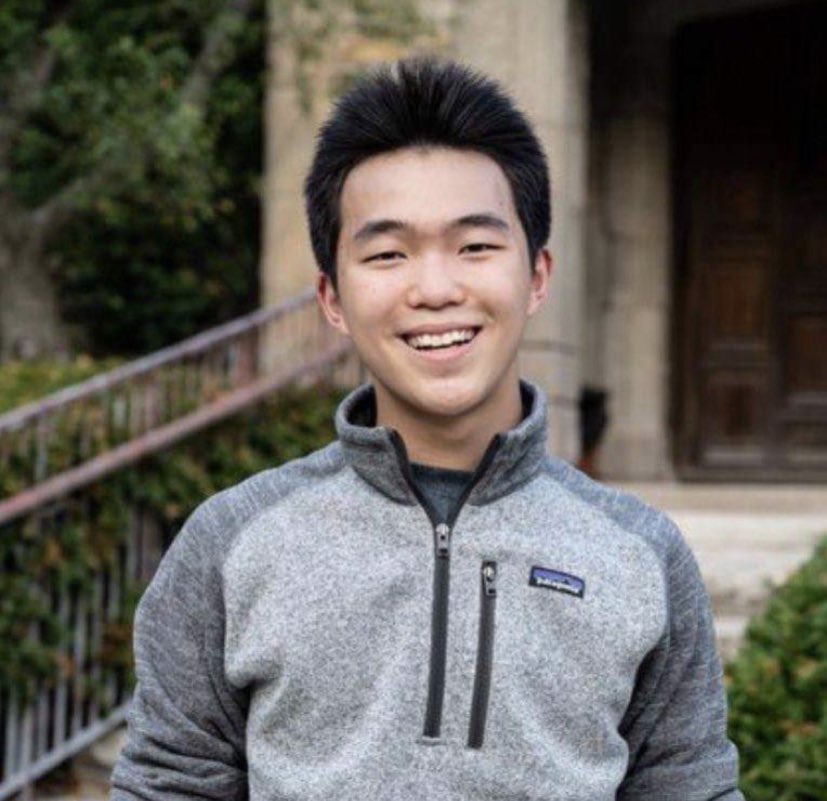 Victor Shi, 18 @Victorshi2020Chicago, IllinoisVictor Shi is an incoming freshman at UCLA, he was recently the youngest Illinois delegate to the Democratic National convention, and he is the co-host of Intergenerational Politics.