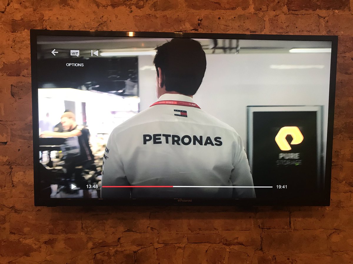 Kicking off season 2 of @Netflix Drive to Survive and clocked the amazing orange glow of <a href="/PureStorageUK/">Pure Storage UK & I</a> with <a href="/MercedesAMGF1/">Mercedes-AMG PETRONAS F1 Team</a> To be the best, you must have the best. Remembering Silverstone 2019 😍 #datastorage #performance #purestorage <a href="/DeanWootton/">Dean Wootton</a>