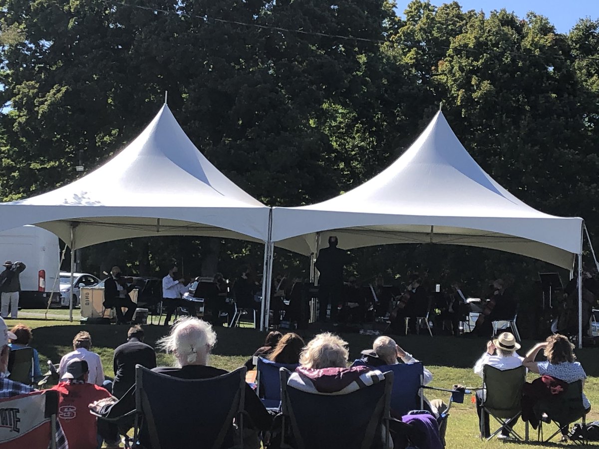 DeanLeite's tweet photo. Enjoying the Columbus Symphony in Somerset. Thank you Mayor Tom Johnson for the invitation to Somerset Serenade. https://t.co/QFwLcszo37