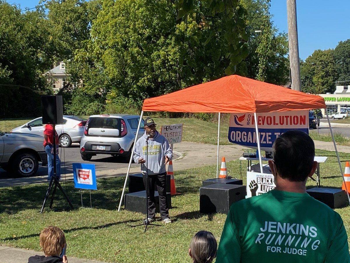 VoteRucker's tweet photo. Another busy on day on the campaign trail! Happy to be at the Lincoln Statue Park in Avondale talking about the importance of 2020! Register to vote by October 5th to make your voice heard! #ohiovotes #Vote https://t.co/yOkUWsLsCc
