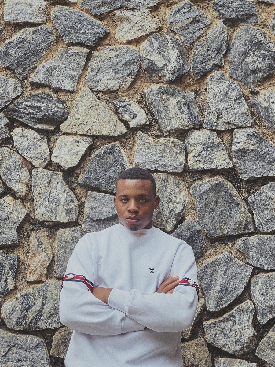 kach__kach's tweet photo. Arinze!! That’s the tweet. @arinzethetribe @Emeke___
🧱 the tribe ✊🏼 https://t.co/vJTJ1ImUjt
