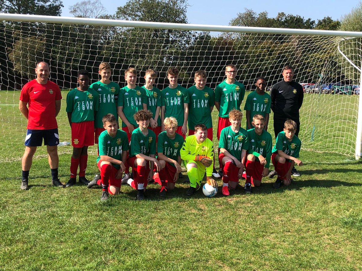 Great start to the season today for Bedmond U14 Reds. Winning 5-2 and looking super smart in their new kit kindly supplied by Jamie Howard at <a href="/TeamWare_Merch/">Team Ware</a>