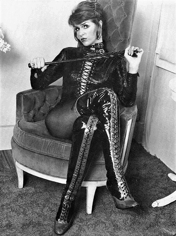 Muscle vintage glamour tugging