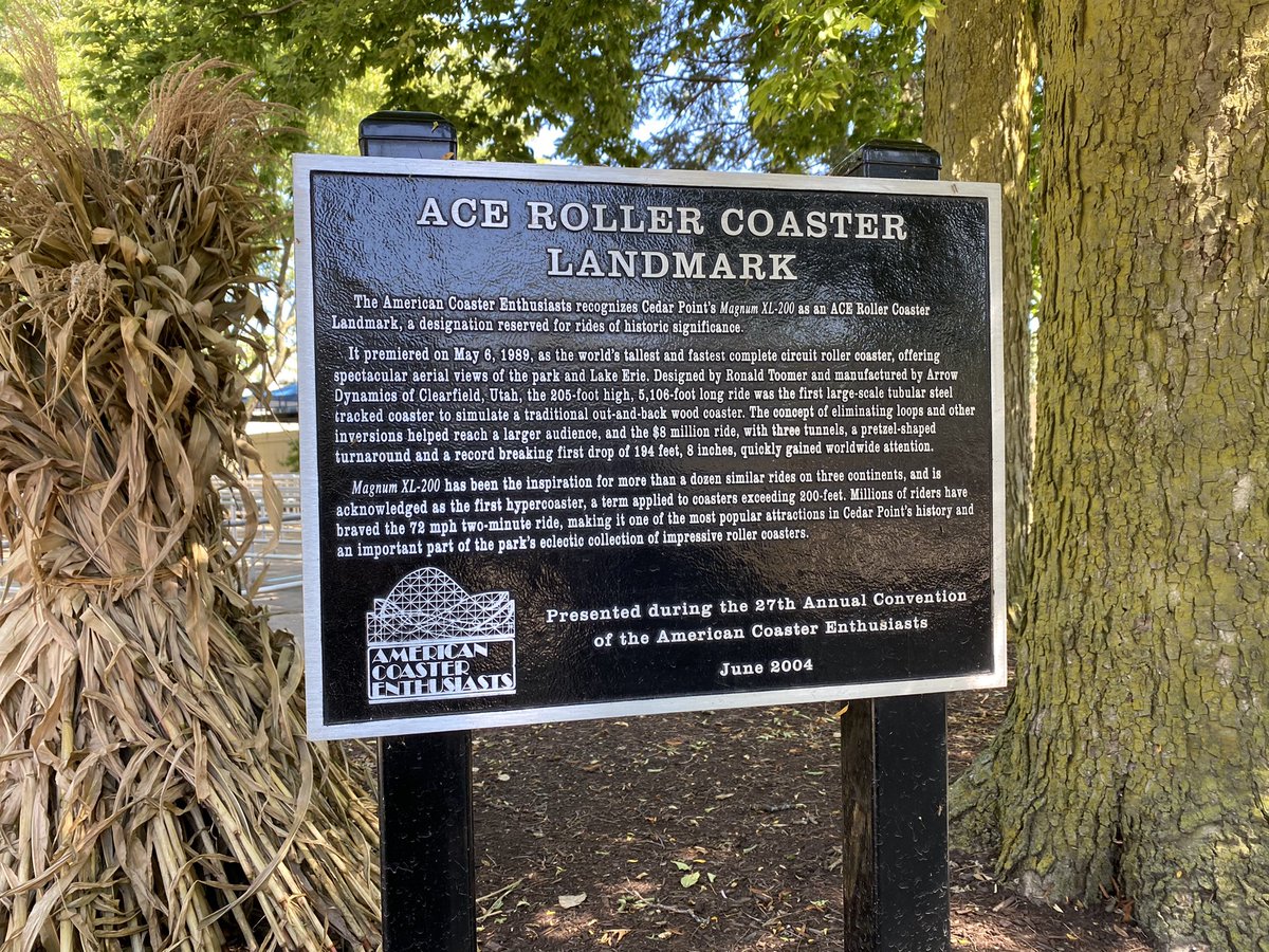 CoasterForce's tweet image. Lots of roller coaster history at @cedarpoint. Easily one of the most innovative parks in the US!