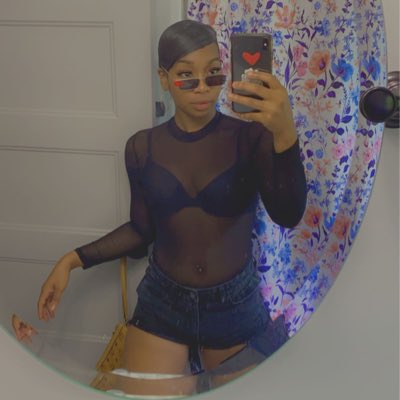 #NewProfilePic https://t.co/t3vHkIlOWb<a href="/tag/newprofilepic"class="tags">#NewProfilePic</a>