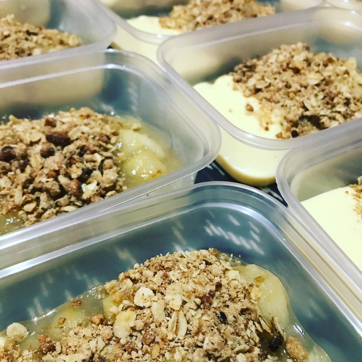 Saturdays feast was supplied by THE COBBLED KITCHEN ST ALBANS 🧡 thank you so very much , Mac &amp; cheese with fruit crumble and custard  <a href="/LinneySharon/">Sharon Linney 🔶🇪🇺</a> <a href="/HertsSheriff/">Herts High Sheriff</a> @MNHertfordshire <a href="/Stalbansdistfb/">St Albans & District Foodbank</a> <a href="/ClaireBoyles/">𝗖𝗹𝗮𝗶𝗿𝗲 𝗕𝗼𝘆𝗹𝗲𝘀, Marketing Specialist</a> <a href="/DeeClared/">Danny Clare 🇪🇺🇮🇪💪🏼 🔨</a> @lizneedhamSTAR <a href="/StTastes/">StAlbansTastes</a> @Druglink <a href="/homelessenglish/">Homeless England</a>