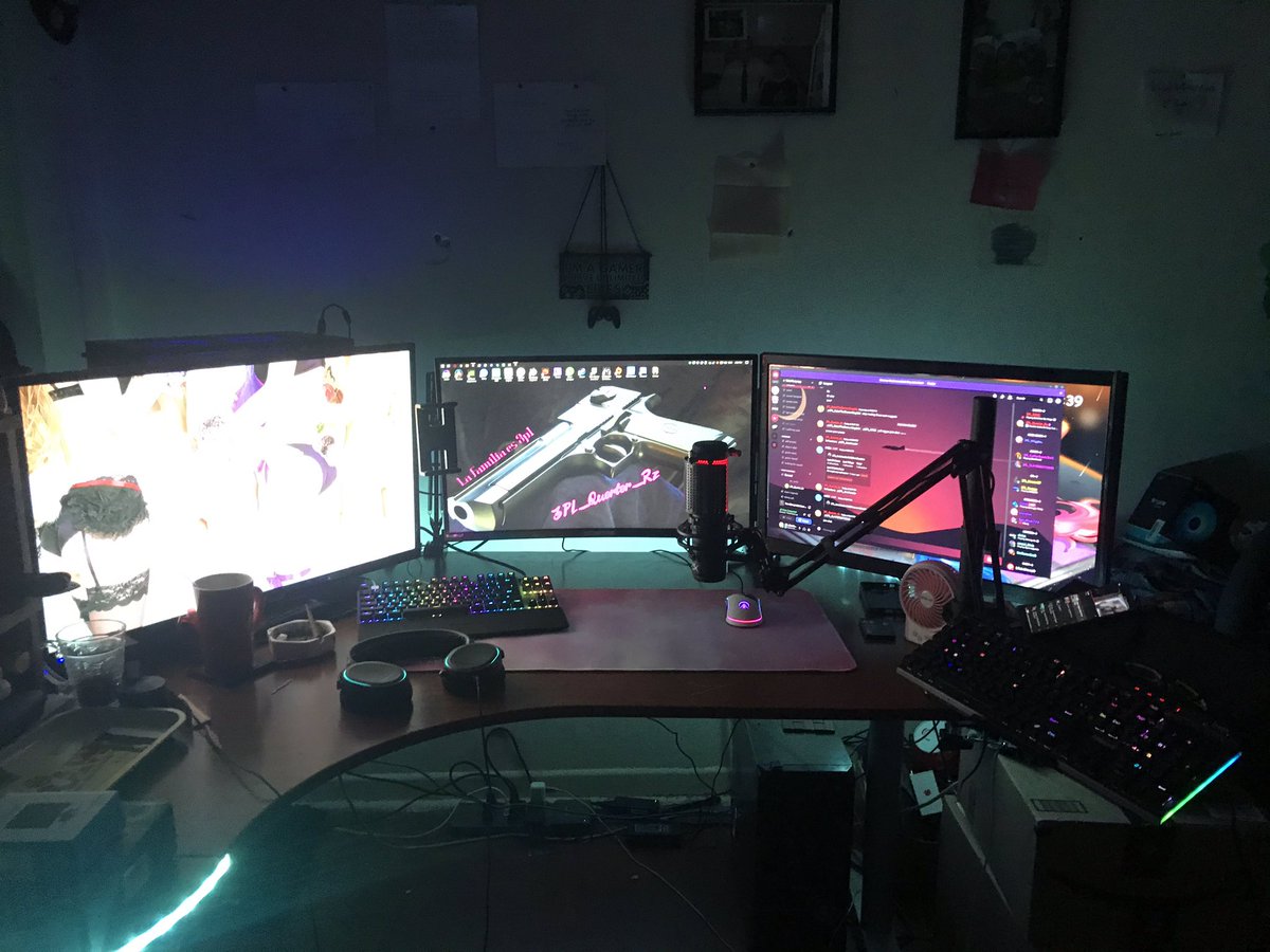 QuerterRz's tweet photo. My gaming set up coming along great #3PL #PCGamer #pcgaming #streamer  #explore #explorepage https://t.co/MerPNc5Ins