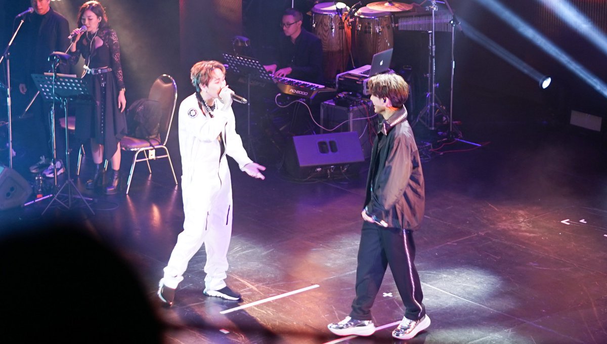 niceecnx's tweet photo. ขอกราบบบบ ขอบคุณ พี่มิว และ แฟนคลับทุกท่าน สำหรับงานเมื่อคืนมากๆครับ  #mewgulf #mewsuppasit #nicecnx ภาพเก็บตกบรรยากาศจาก @nicecnxclub  ❤️❤️❤️❤️🎉🎉🎉 #MSS1stShowCase https://t.co/BSDFkmV03b