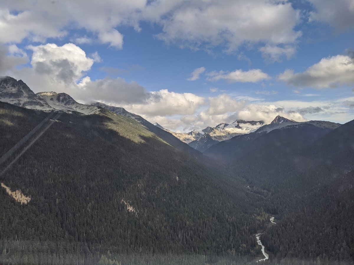 SahbaHesabi's tweet photo. Amazing views and amazing service at the @FairmontWhistlr thanks for making my anniversary such an enjoyable weekend! https://t.co/WYwgA2DSGc