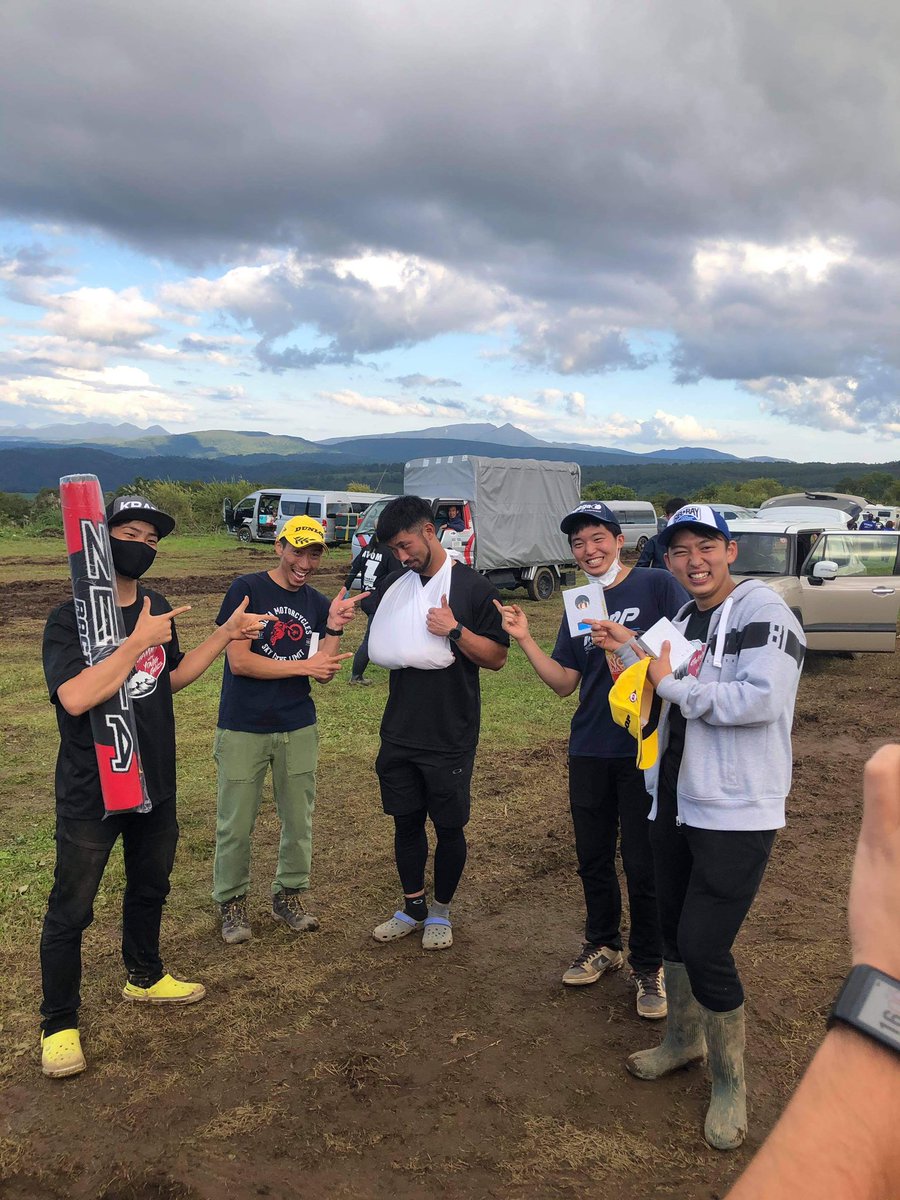 ENDURO_Yosshi's tweet photo. JEC RUSUTU 2DAYS ENDURO
IAクラス
DAY1 3位
DAY2 3位
総合3位
ギリギリ3位を死守することができました、、
終盤のスコールに助けられました🤣🤣
ありがとうございました
#BIVOUACOSAKA
#RG3JAPAN
#DUNLOP
#GlassArcus
#SHOEI
#BelRay
#146nutspaintfactory
#KennyRacing
#TCX
#JISOKRR
#JEC https://t.co/Qtcmm2vGp5