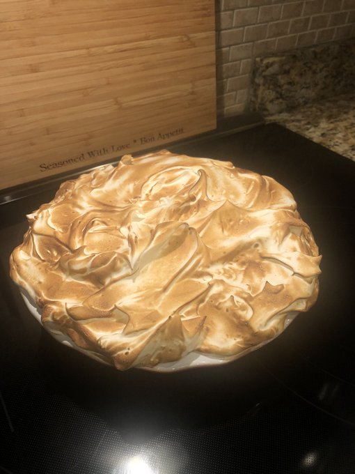 Yesterday, @sofia_bun said she wanted a cape gooseberry (also known as goldenberry) pie. So today I made<a class="tags" href="/tag/sofia_bun">@sofia_bun</a><a href="/tag/mvsales"class="tags"><span>#mvsales</span></a><a href="/tag/mvtrans"class="tags"><span>#mvtrans</span></a>