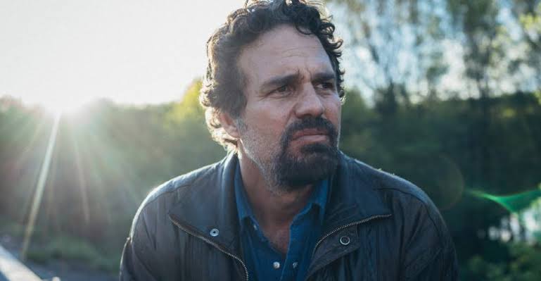 Deestrenomx's tweet image. ¡Felicidades @MarkRuffalo! Se lleva un #Emmy por su actuación en la miniserie de "I know this much is true"

#Emmys2020