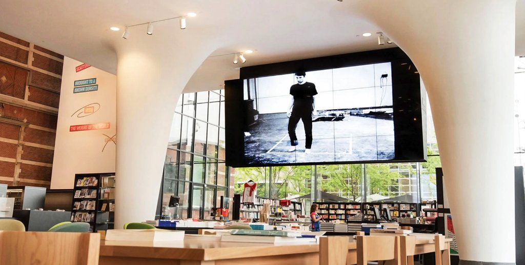 LGAU_B2B's tweet photo. Wanting to improve their wayfinding &amp; information solutions for visitors - without detracting from the elegance of the building - The Stedelijk Museum Amsterdam chose LG to provide displays for their 700,000 annual visitors. See what was installed:
https://t.co/b5fje8I2CF https://t.co/1QalnsJWGV