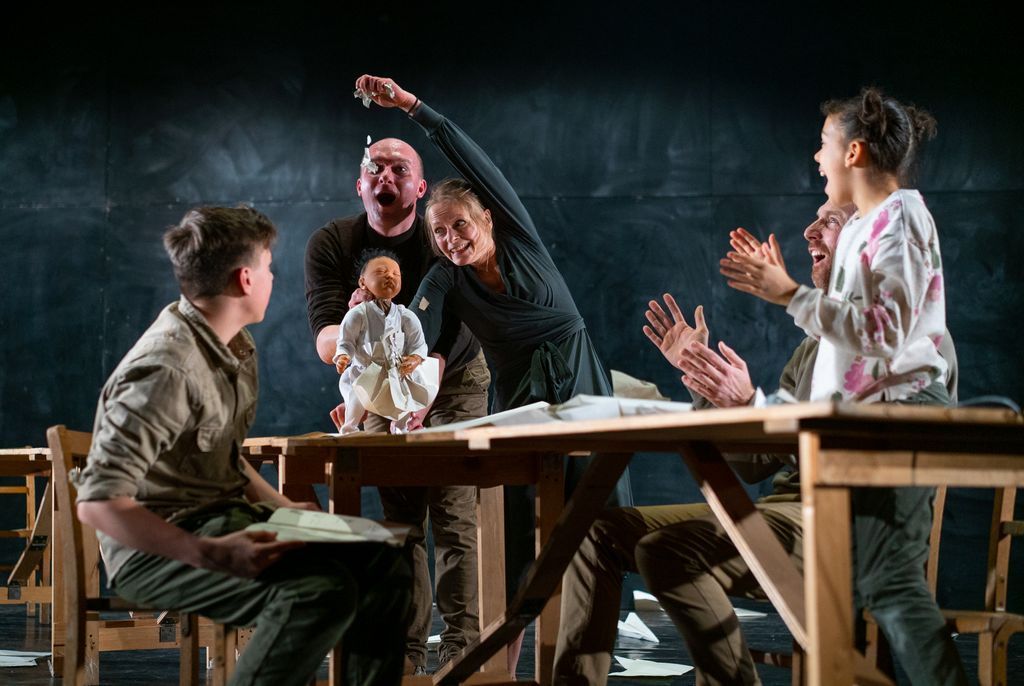 VincentDT's tweet photo. Good News! If you missed In Loco Parentis on stage this March or the gig near you was cancelled, you can watch it online next week from 6pm, 7 October - midnight, 11 October.
Find out more >>> https://t.co/nApCEQbiTe
#VDTInLocoParentis #DanceTheatre #socialcare #resilience https://t.co/Qng1sRUorK