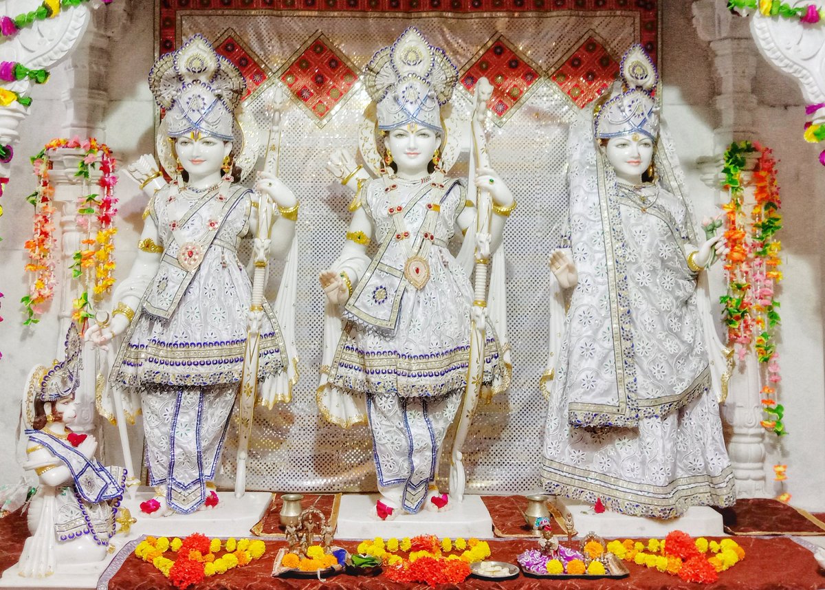 Somnath_Temple's tweet image. श्री राम मंदिर, प्रभास क्षेत्र - गुजरात (सौराष्ट्र)
दिनांकः 28 सितंबर 2020, अधिक आश्विन शुक्ल द्वादशी - सोमवार
मध्याह्न शृंगार
09202589