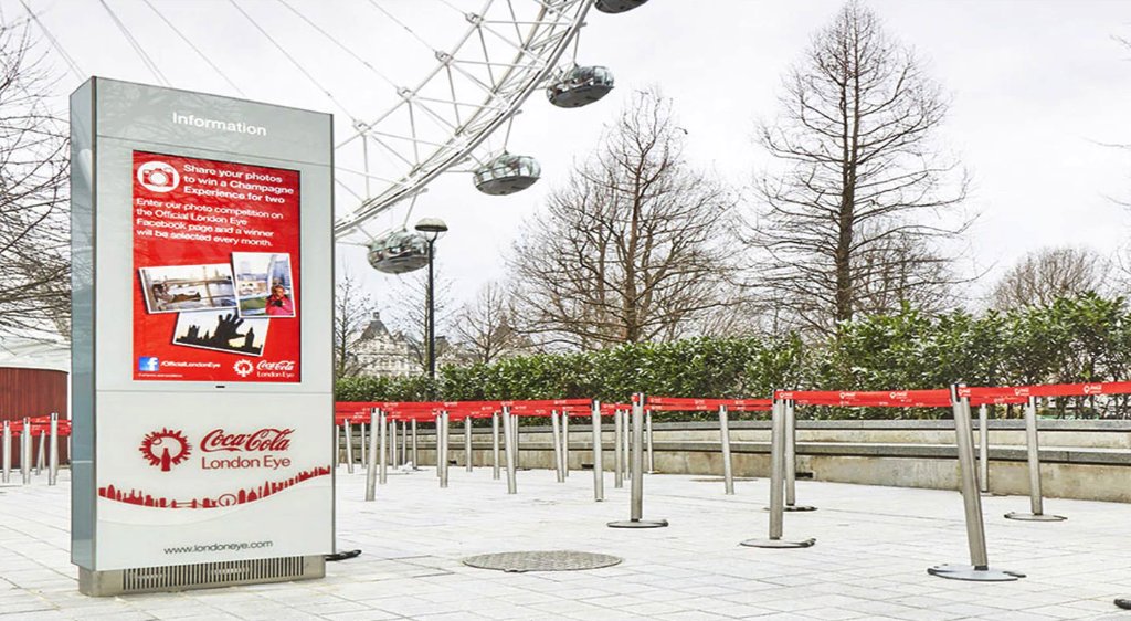 LGAU_B2B's tweet photo. The Coca-Cola London Eye management team brought in Esprit Digital to design and build a world-class full outdoor solution, to match the iconic status of the UK’s most popular paid-for visitor attraction. See what LG products were used on the install: https://t.co/8vc1LOUWQn https://t.co/1X0Db65xEt