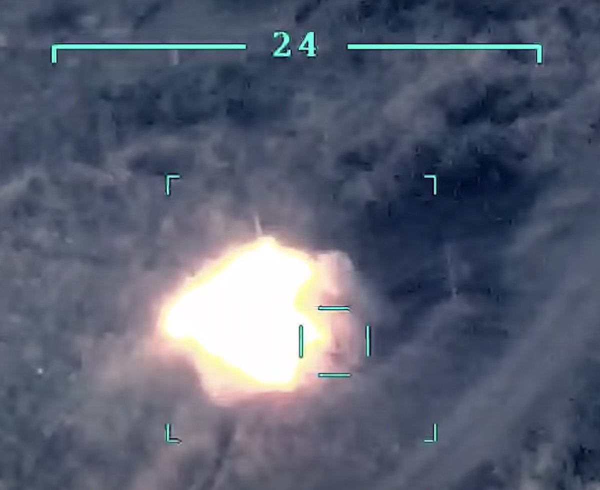 Another two Osa (Nato code name SA-8 "Gecko") of Armenia getting destroyed by Azerbaijan.Turkish ammunitions seem to be 100% precise and "invisable" for the old Russian systems.