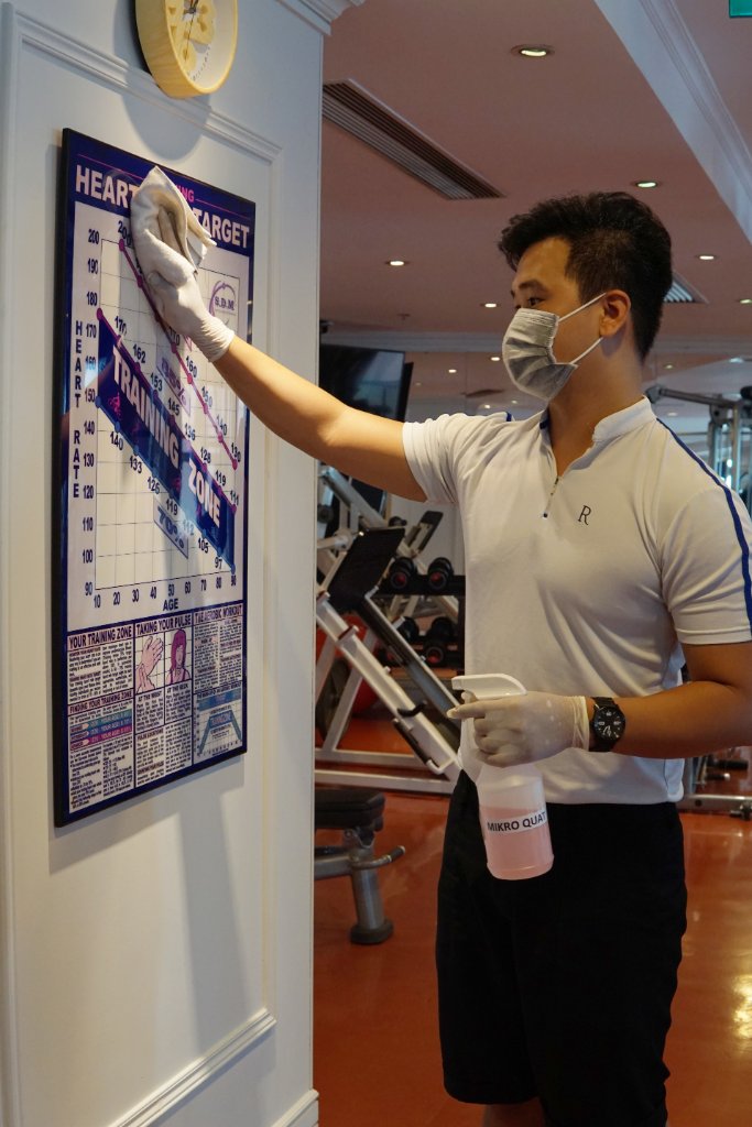 rhisaigon's tweet photo. 𝐆𝐞𝐭 𝐢𝐧 𝐬𝐡𝐚𝐩𝐞 𝐚𝐧𝐝 𝐛𝐞 𝐬𝐚𝐟𝐞 𝐰𝐢𝐭𝐡 𝐮𝐬! Elevated safety measures with expert protocols on cleanliness to give you confidence in your wellbeing when traveling. Discover more: https://t.co/iKIwchwFeK #MarriottInternational #RenSaigon #Commitmenttocleanliness https://t.co/b5stJcOaO7