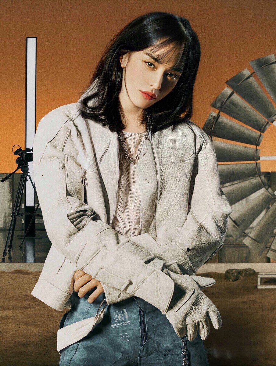 nctfemedit's tweet photo. #LUCAS female edit  #루카스 #黄旭熙 #WayV  #WeiShenV #威神V #NCT #SuperM    #tencas #markcas #wincas #hencas #yangcas #kuncas #xiaocas #jungcas #wayvfanedit #ncrfanedit #NCT2020 #RESONANCE
#RESONANCE_Pt1 #NCT2020_RESONANCE https://t.co/InntfVbo8k
