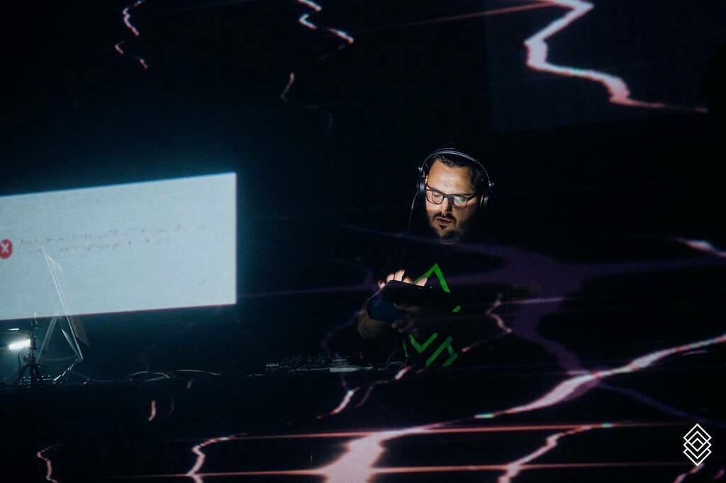 Ya disponible la galería completa de fotos de la puesta de largo de #INTRAVISUAL por Álvaro Bolivar .

-> facebook.com/intravisual instagr.am/p/CFrZehEo7YE/