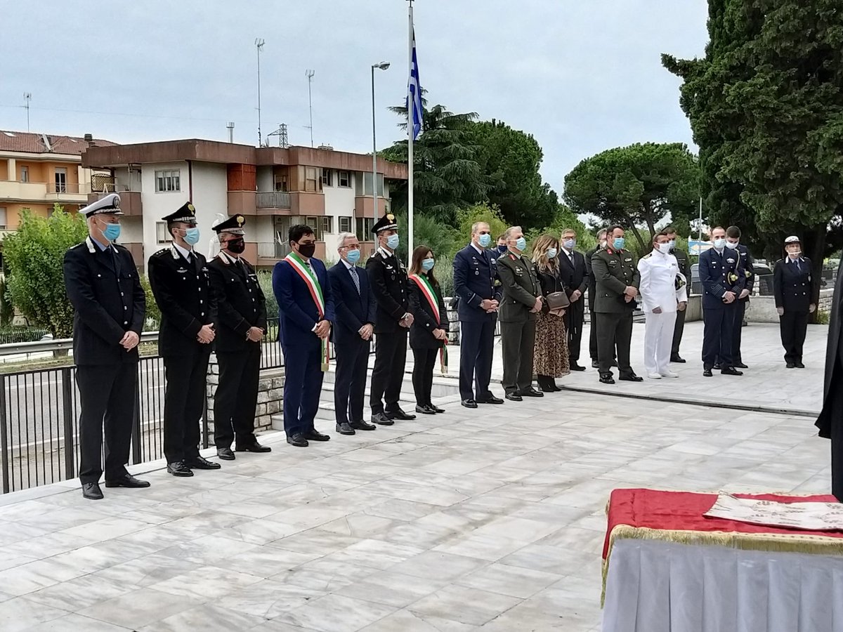 GreeceinItaly's tweet photo. Si è svolta domenica presso il cimitero militare #ellenico a #Riccione la cerimonia commemorativa dei caduti greci nella #battaglia di Rimini in occasione del 76 anniversario. https://t.co/Nelo9nuW3H