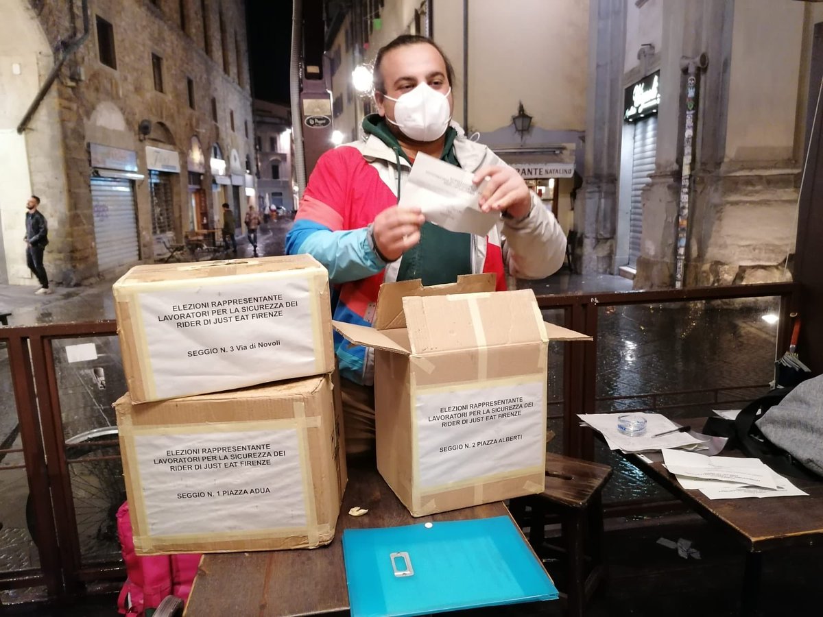 CgilFirenze's tweet photo. 👏🏻 Yiftalem Parigi eletto a #Firenze come primo #rider rappresentante sindacale per la #sicurezza, dopo i tre giorni di voto nei seggi allestiti in città dalla #Cgil (alta partecipazione). Il sindacato: “I ciclofattorini vogliono contarsi e contare”
👉 https://t.co/vPTIPSDzlA https://t.co/Nb019bCgxz