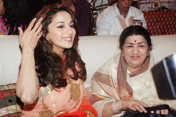 Madhuri Dixit Nene tweet media