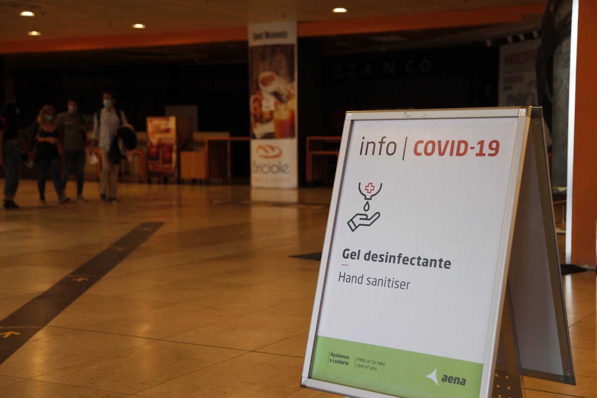 elboletinmadrid's tweet photo. #Fotogalería Volar en tiempos de pandemia por @detailedeye https://t.co/5Ojp3G32LZ #Coronavirus #Viajes #COVID19 https://t.co/WxLQeUrLqn