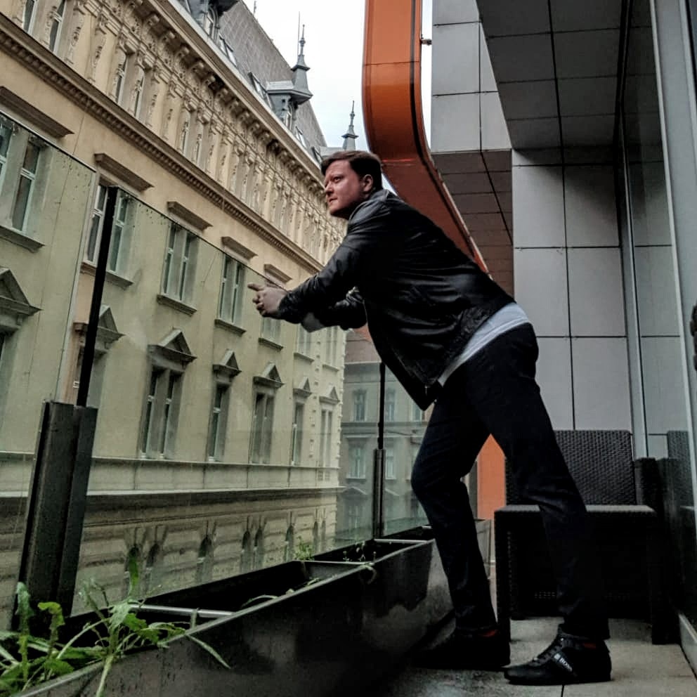 After six days of quarantine and two tests, I'm more than ready to dive into town! 💫