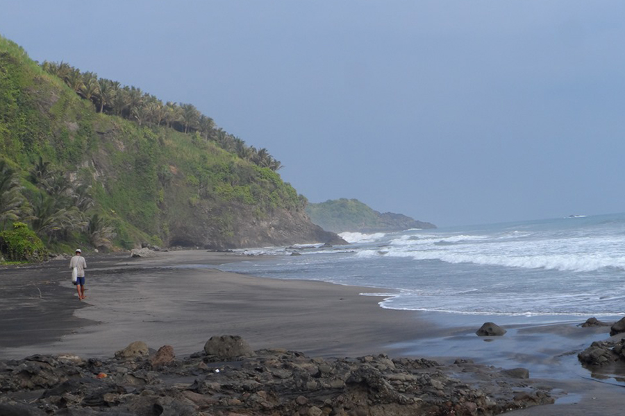 howdyindonesia's tweet photo. Menghubungkan tsunami purba selatan Jawa dan mitos Nyi Roro Kidul. https://t.co/2o3ycMHovN
#HowdyToday https://t.co/cZHstFzGvU