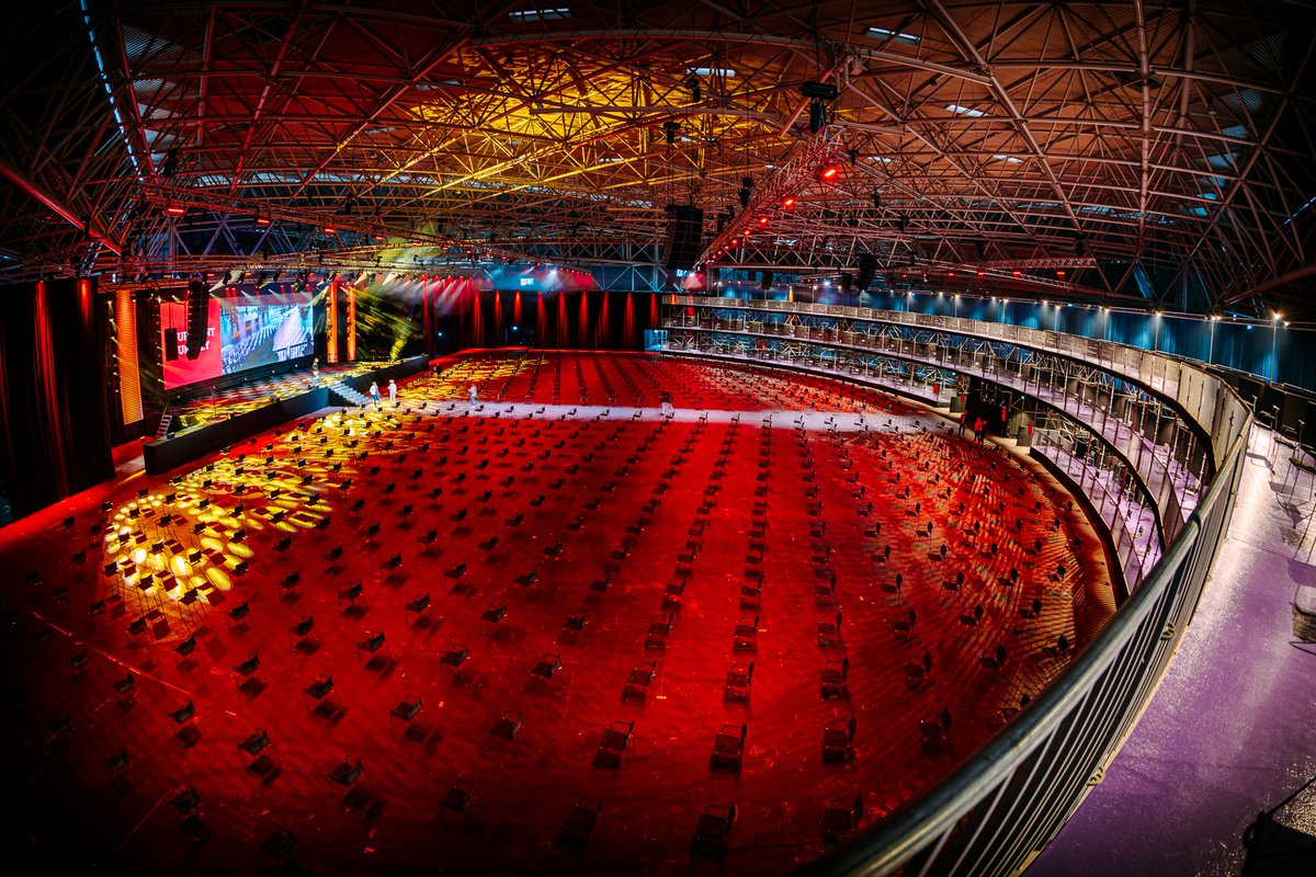 We are now live with our brand new and dynamic concept The Stage is Yours! More info > lnkd.in/gfWPpdg
#eventconcept #events #liveevents #raiamsterdam #coronaproofevent